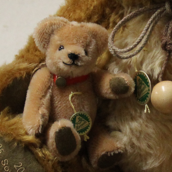 25. Sonneberger Museumsbr 2018 36 cm Teddybr von Hermann-Coburg