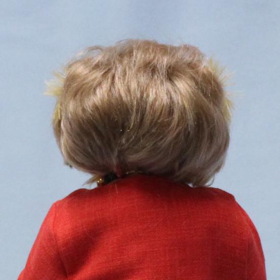 Angela Merkel 16 Jahre Bundeskanzlerin der Bundesrepublik Deutschland 2005 ? 2021 38 cm Teddybr von Hermann-Coburg