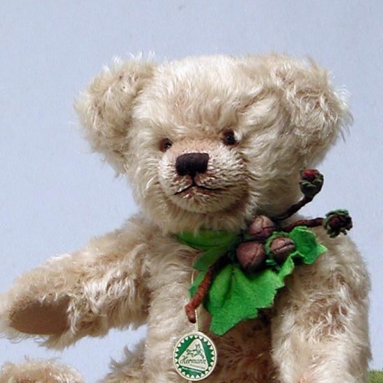 Haselnuss-Brchen 33 cm Teddybr von Hermann-Coburg