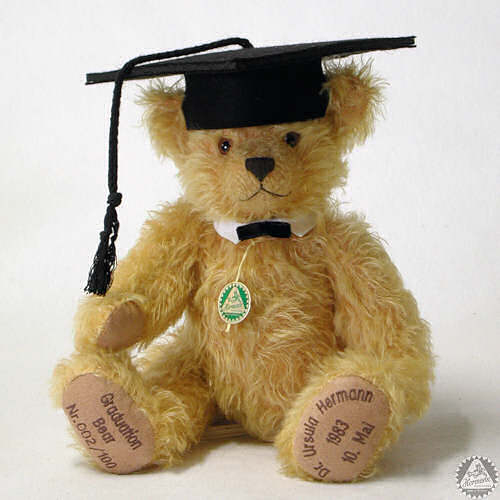 Graduation Individual Bear 34 cm Teddybr von Hermann-Coburg