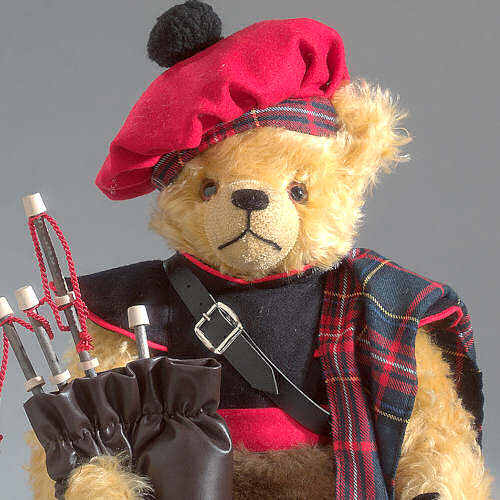 Bagpiper - Dudelsackspieler 41 cm Teddybr von Hermann-Coburg