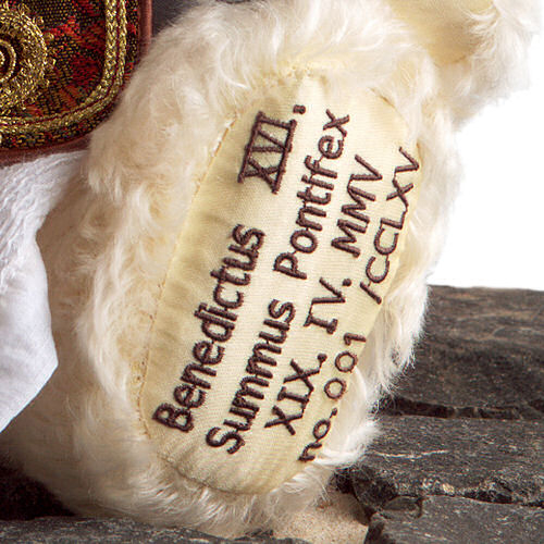 Papst Benedikt XVI 42 cm Teddybr von Hermann-Coburg