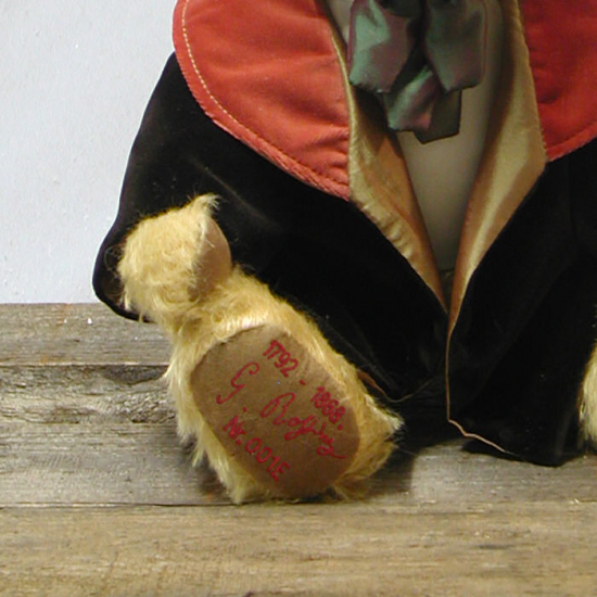 Gioachino Rossini 40 cm Teddybr von Hermann-Coburg