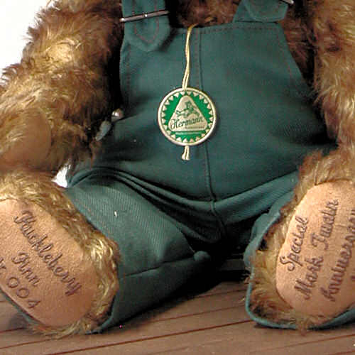 Huckelberry Finn 34 cm Teddybr von Hermann-Coburg