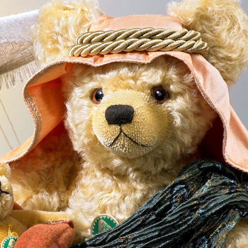 Sarah with her Baby Sarah 40 cm, Baby 14 cm Teddybr von Hermann-Coburg