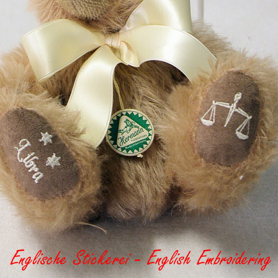 Waage / Libra Sternzeichen Teddybr 23 cm Teddybr von Hermann-Coburg