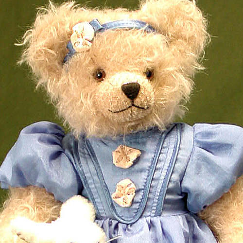 Alice in Wonderland 32 cm Teddybr von Hermann-Coburg