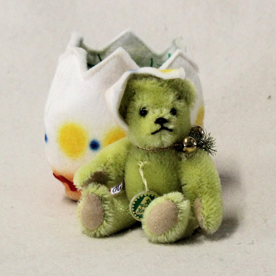 Eins, zwei, drei ? der Teddy schlpft aus dem Ei ? Teddy hellgrn 12 cm Teddybr von Hermann-Coburg