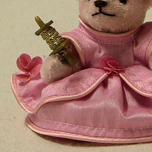 Dornrschen 11 cm Teddybr von Hermann-Coburg