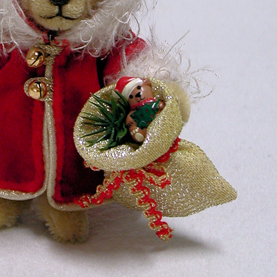 Santas Joy 11 cm Teddybr von Hermann-Coburg