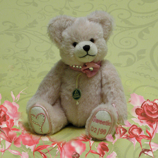 Sweetie ? Valentine 2015 24 cm Teddybr von Hermann-Coburg